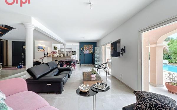 Maison à vendre    4 pièces •  Talmont-Saint-Hilaire