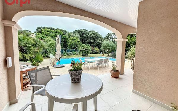 Maison à vendre    4 pièces •  Talmont-Saint-Hilaire