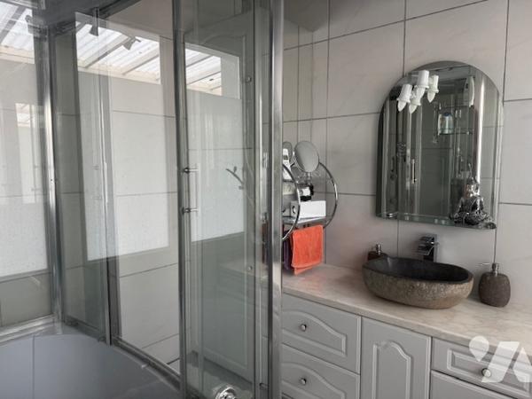 Maison individuelle, 3 chambres, garage, jardin