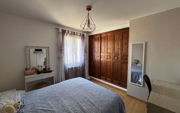 Maison à vendre    5 pièces •  Marguerittes