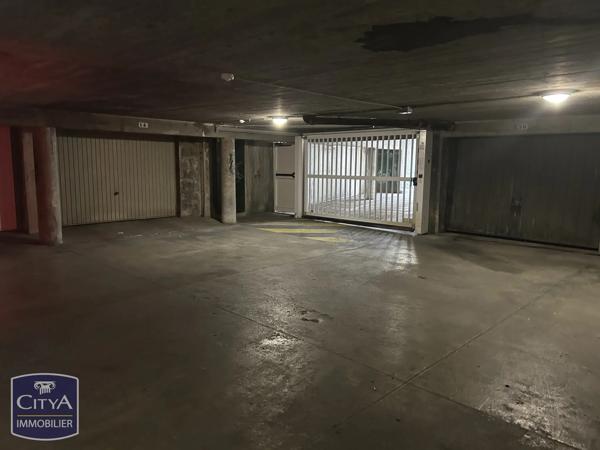 Parking à vendre 16m² Grenoble (38000)