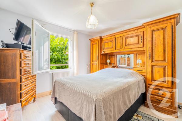 Appartement F5 à vendre  5 pièces - 97,04 m 2   EZE  - 06