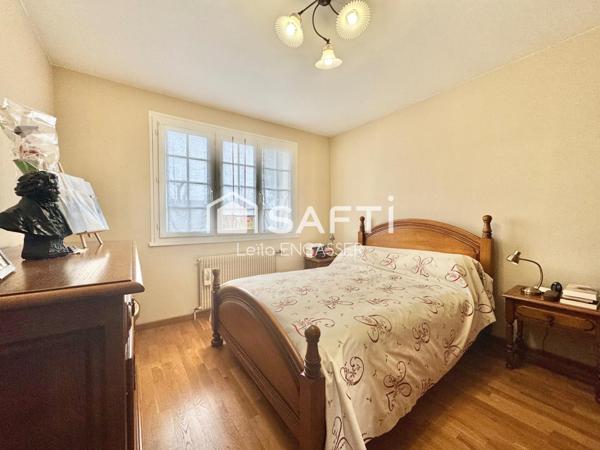 Maison familiale 3 chambres - Sous sol total - Commerces et écoles à pied