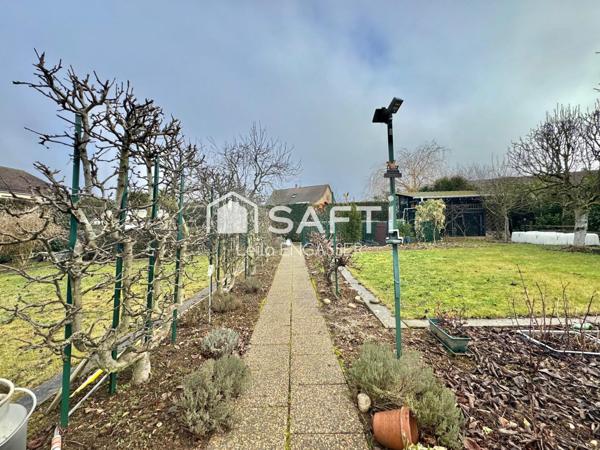 Maison familiale 3 chambres - Sous sol total - Commerces et écoles à pied