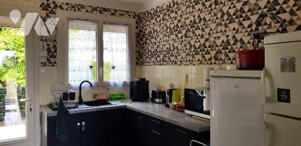 A VENDRE - A VATAN (36) - Une maison à usage d'habitation édifiée sur sous-sol d'une surface ha...