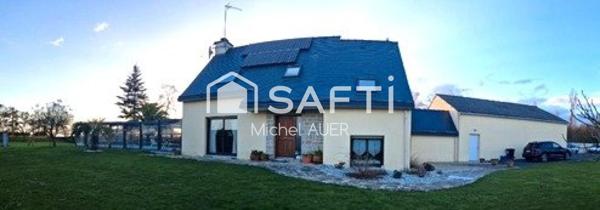 Propriété avec piscine couverte chauffée