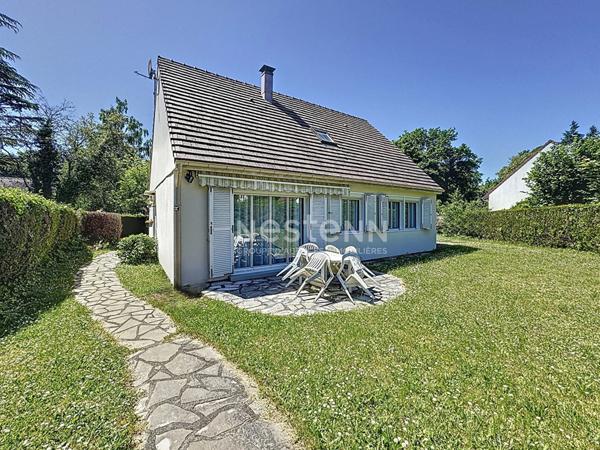Maison Lamorlaye 135m², jardin 700 m², sous-sol total ,