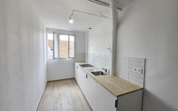 Appartement à vendre    3 pièces • 52,11 m2 Aubervilliers