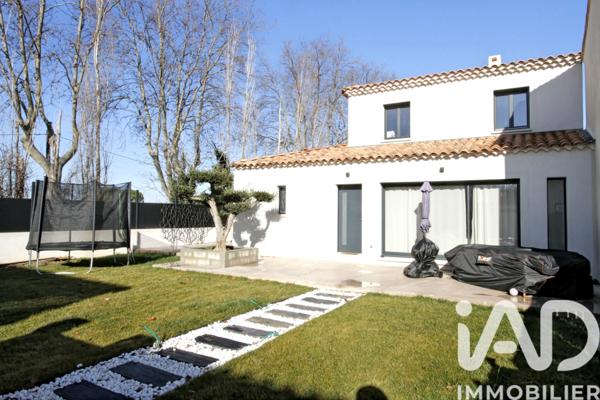 Maison à vendre 4 pièces 107 m² Mallemort