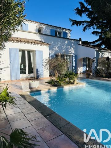 Maison à vendre 5 pièces 126 m² Saint-Rémy-de-Provence