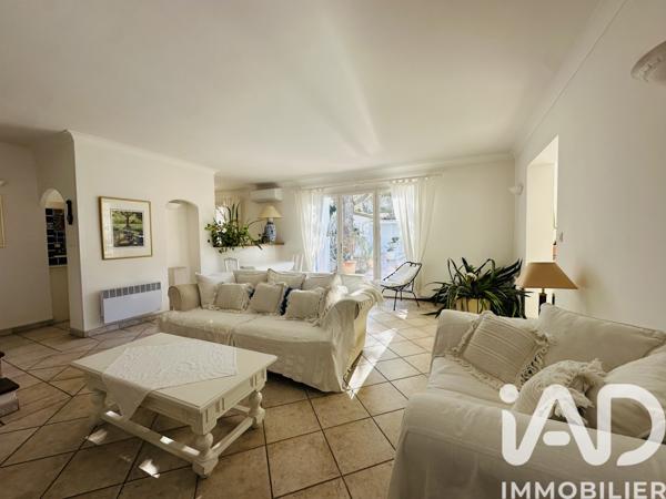 Maison à vendre 5 pièces 126 m² Saint-Rémy-de-Provence