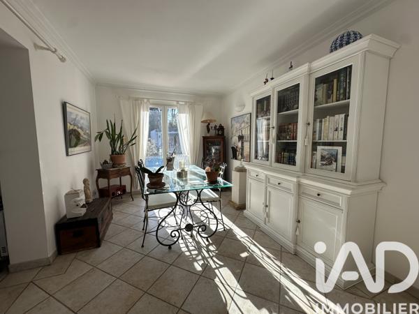 Maison à vendre 5 pièces 126 m² Saint-Rémy-de-Provence
