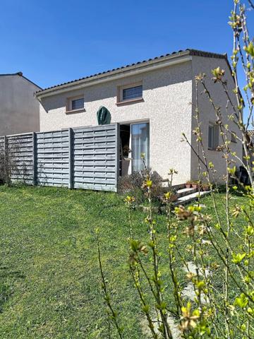 Maison T3 -Garage -Carport -