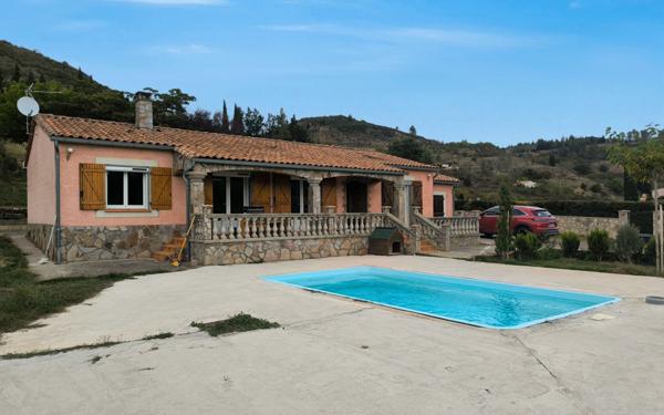 Maison à vendre    5 pièces •  Espéraza