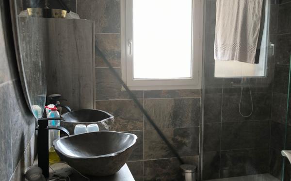 Maison à vendre    5 pièces •  Espéraza