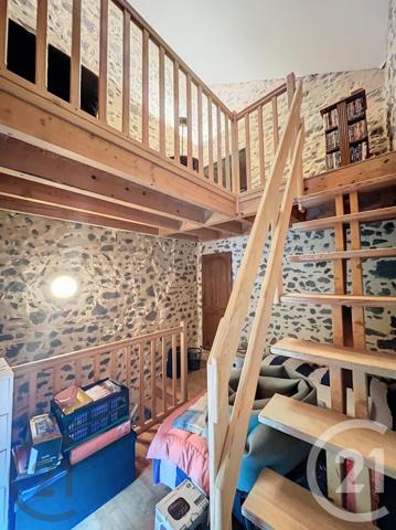 Maison à vendre  9 pièces - 360 m2 MENETROL - 63