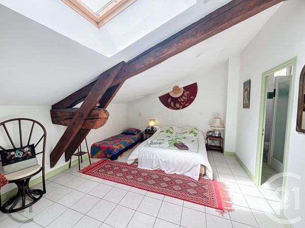 Maison à vendre  9 pièces - 360 m2 MENETROL - 63