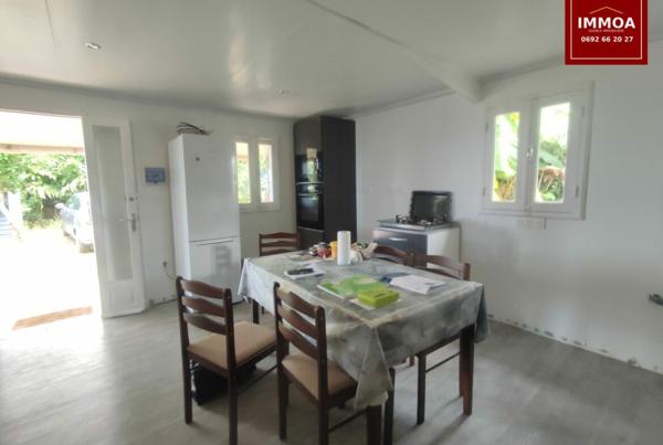 Maison à vendre de type f3 secteur cratére 97470 Saint-Benoit