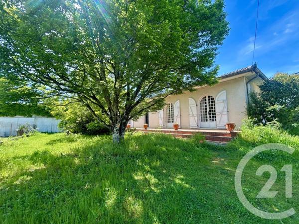 Maison à vendre  5 pièces - 147 m 2   CUGNAUX  - 31