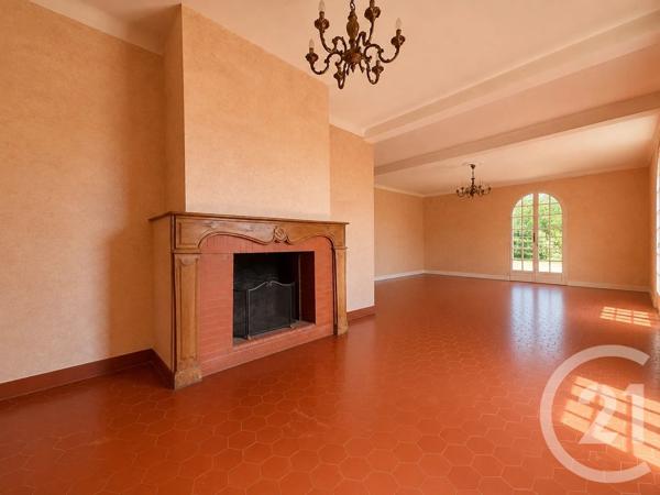 Maison à vendre  5 pièces - 147 m 2   CUGNAUX  - 31