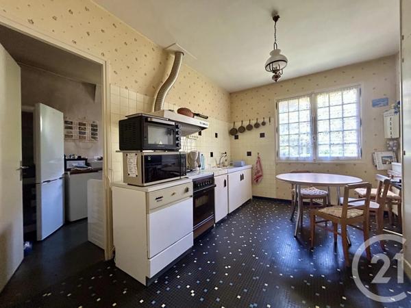Maison à vendre  5 pièces - 147 m 2   CUGNAUX  - 31