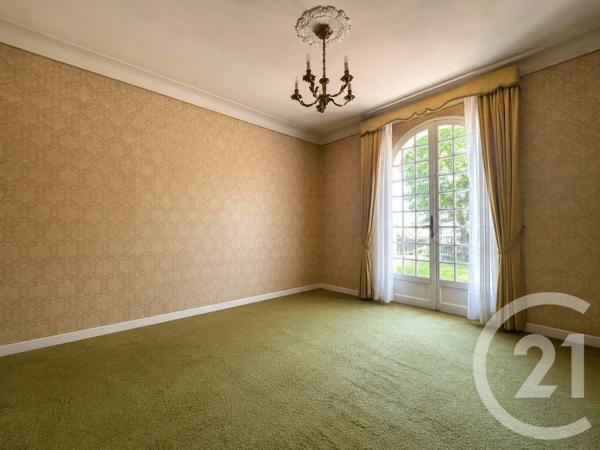 Maison à vendre  5 pièces - 147 m 2   CUGNAUX  - 31