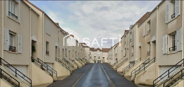 Maison 4 chambres avec jardin et vue sur l’église de Cormeilles !