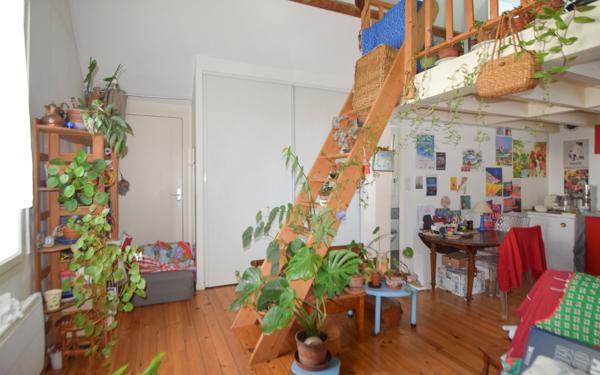 Appartement à vendre    2 pièces • 37,78 m2 Pau