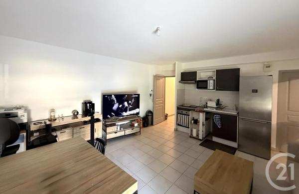 Appartement T3 à vendre  4 pièces - 58,07 m 2   NARBONNE  - 11