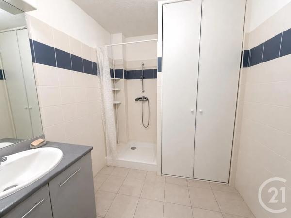 Appartement T3 à vendre  4 pièces - 58,07 m 2   NARBONNE  - 11