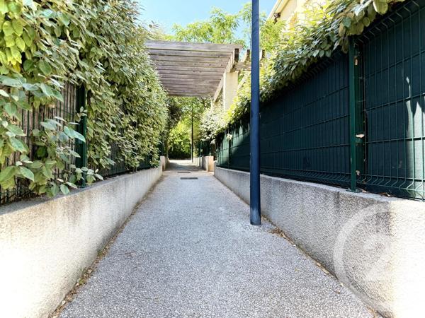 Appartement T3 à vendre  4 pièces - 58,07 m 2   NARBONNE  - 11