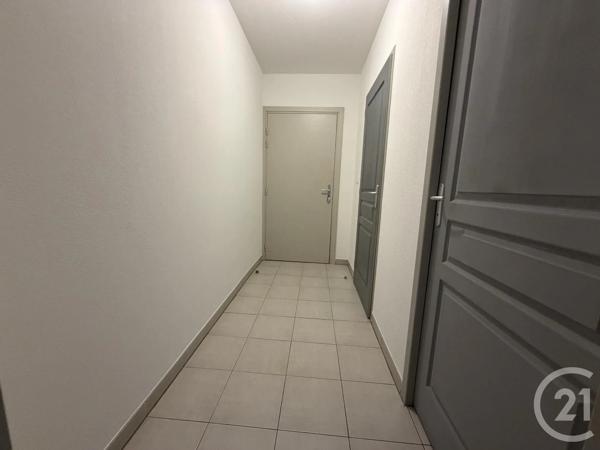 Appartement T3 à vendre  4 pièces - 58,07 m 2   NARBONNE  - 11