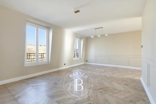 Paris 8ème, Appartement  97 m² à vendre