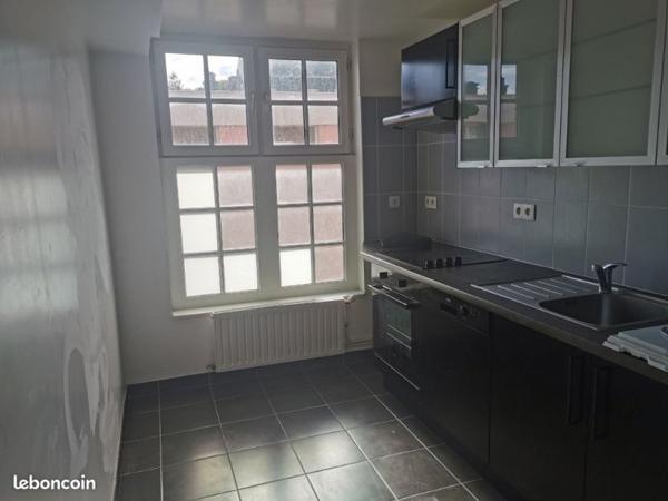 TRES BELLE OPPORTUNITE Appartement avec extérieur clos et privatif d'environ 18 m2
