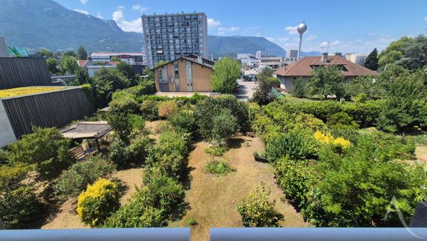 Appartement Grenoble 2 pièce(s) 46.79 m2