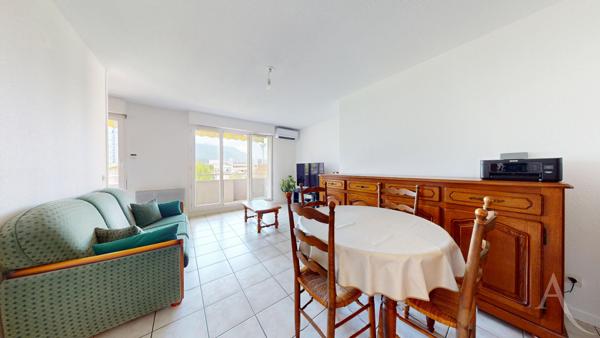 Appartement Grenoble 2 pièce(s) 46.79 m2