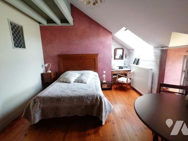 NOUVEAUTE TRENTE CINQ NOTAIRES ! VOTRE NOTAIRE DE BREAL SOUS MONTFORT.

Situé au calme de la ...