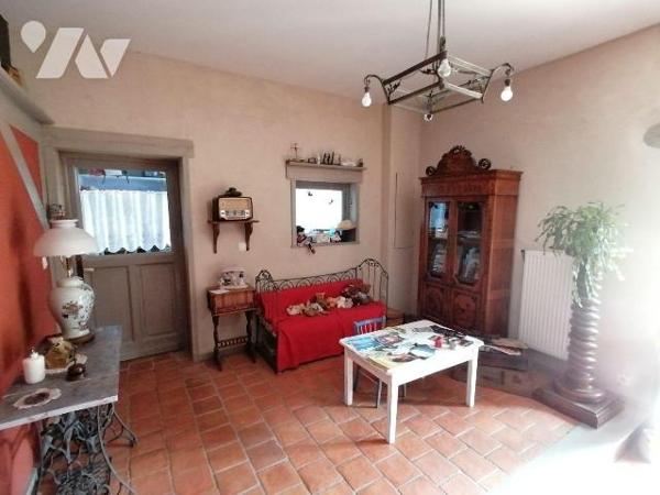 NOUVEAUTE TRENTE CINQ NOTAIRES ! VOTRE NOTAIRE DE BREAL SOUS MONTFORT.

Situé au calme de la ...