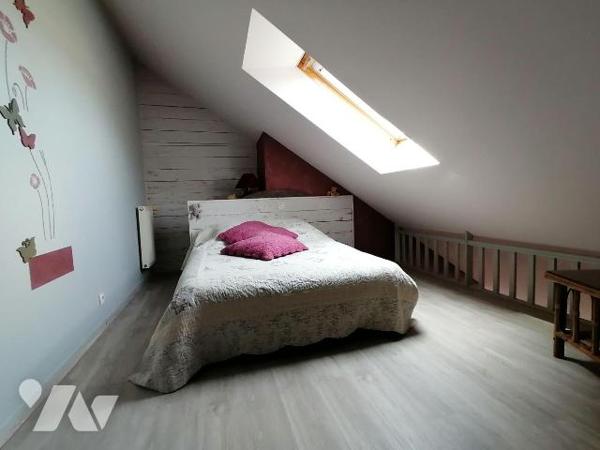 NOUVEAUTE TRENTE CINQ NOTAIRES ! VOTRE NOTAIRE DE BREAL SOUS MONTFORT.

Situé au calme de la ...