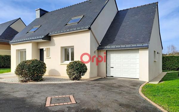 Maison à vendre    6 pièces •  Theix