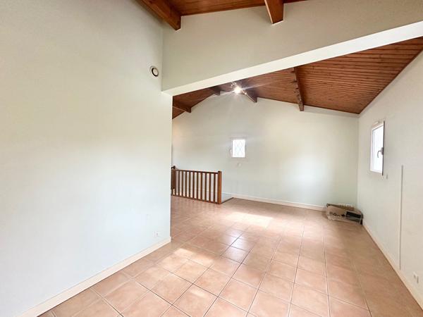 Murs 166 m2
