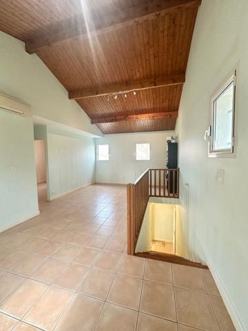 Murs 166 m2