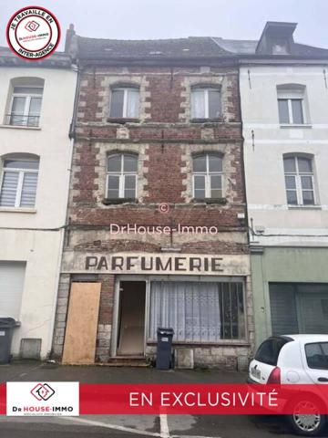 Immeuble à vendre 10 pièces de 140 m²