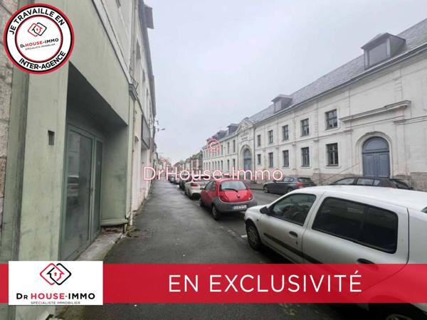 Immeuble à vendre 10 pièces de 140 m²