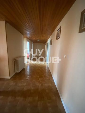 VENTE : MAISON ou Immeuble de 4 lots 294 m² , CENTRE VILLE à COMPIEGNE