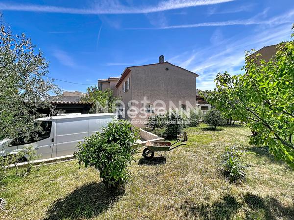 Golfe-Juan - Maison 5P 126 m² + Appartement indépendant 3P 98 m² - Terrain 1 480 m² - Sous-sol 70 m² - Parkings - Proche mer