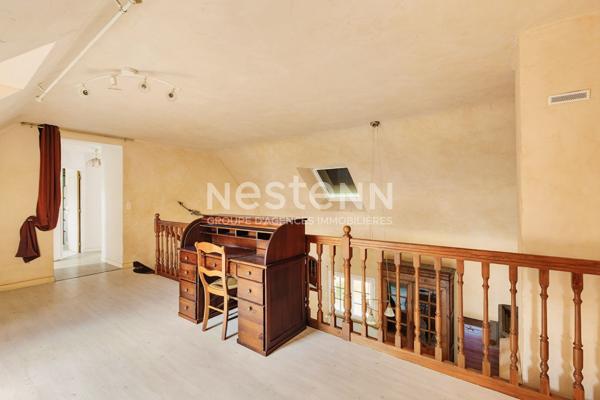 A vendre au bourg d'YFFINIAC Maison avec 3 chambre et un appartement T2  169m²!!!!