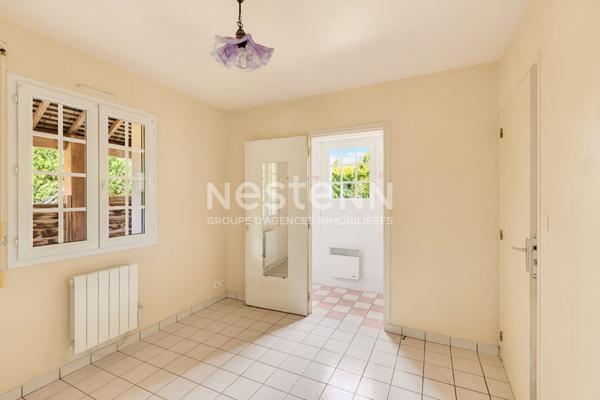 A vendre au bourg d'YFFINIAC Maison avec 3 chambre et un appartement T2  169m²!!!!