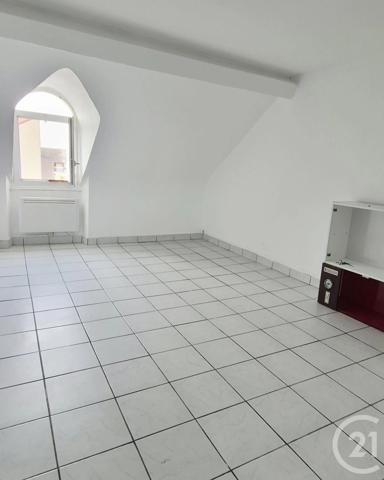 Appartement F3 à vendre  3 pièces - 63,12 m 2   MONTLUCON  - 03