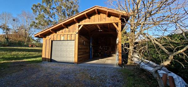 Rivière-Saas-et-Gourby (40180) En Exclusivité, PROPRIETE DE CARACTERE sans aucun travaux, prête à emménager.